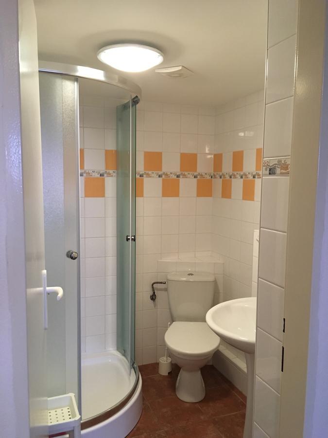 Ubytovani Doma Hotel Tisá Eksteriør billede