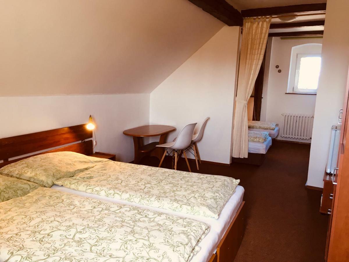 Ubytovani Doma Hotel Tisá Eksteriør billede
